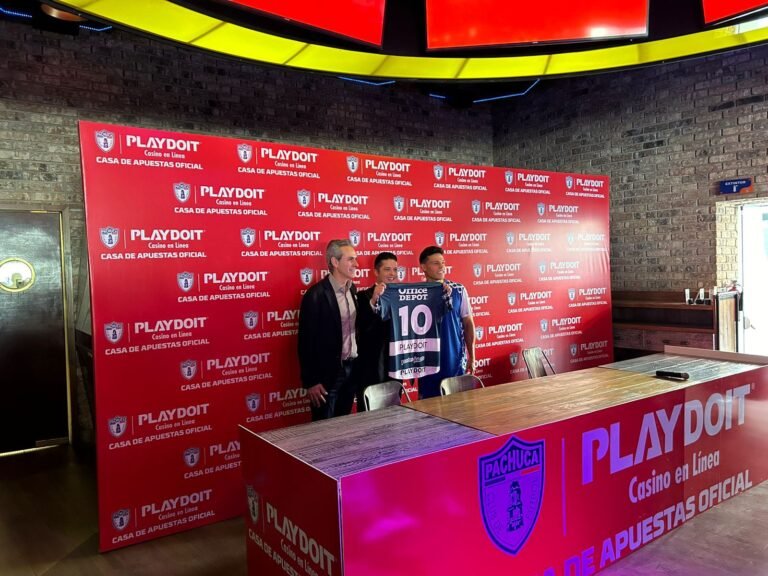 Playdoit se une a Club Pachuca como nuevo patrocinador