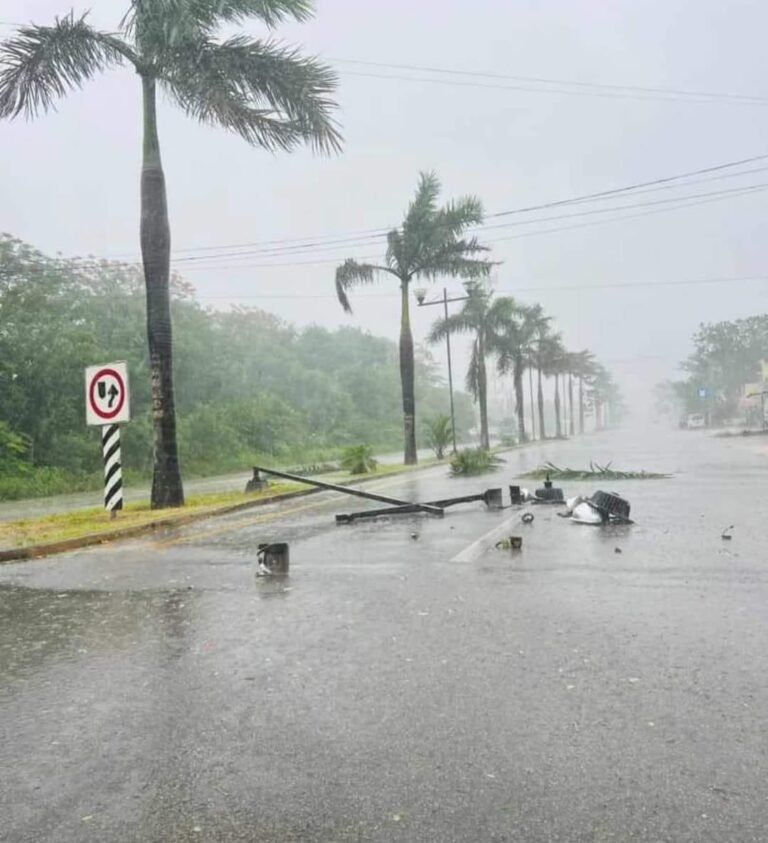 Pasó el huracán Beryl por Yucatán deja afectaciones en los municipios de Valladolid, Progreso, Celestún, Tizimín y Telchac