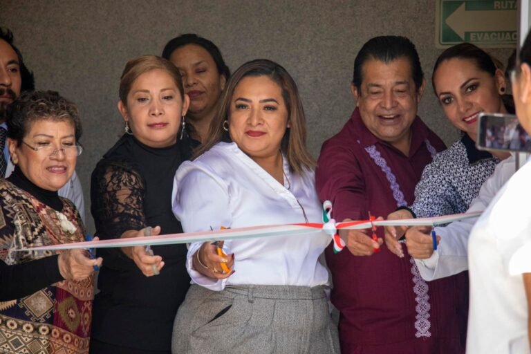 Celebran 18 Aniversario de la Reapertura del Hospital General “La Perla” con inauguración de comedor