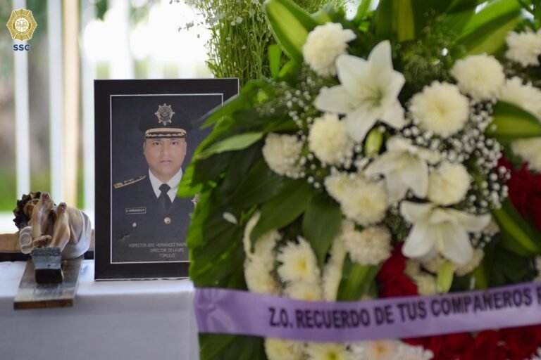 Despiden con honores al  Inspector jefe Deiby Asaí Hernández Ramírez, asesinado en Tlalpan