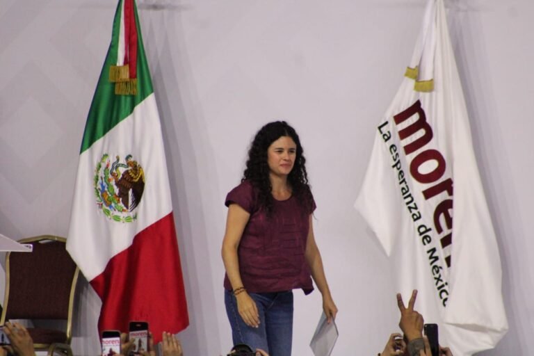 Luisa María Alcalde será la nueva presidenta nacional de Morena y Andrés Manuel López Beltrán el secretario del partido