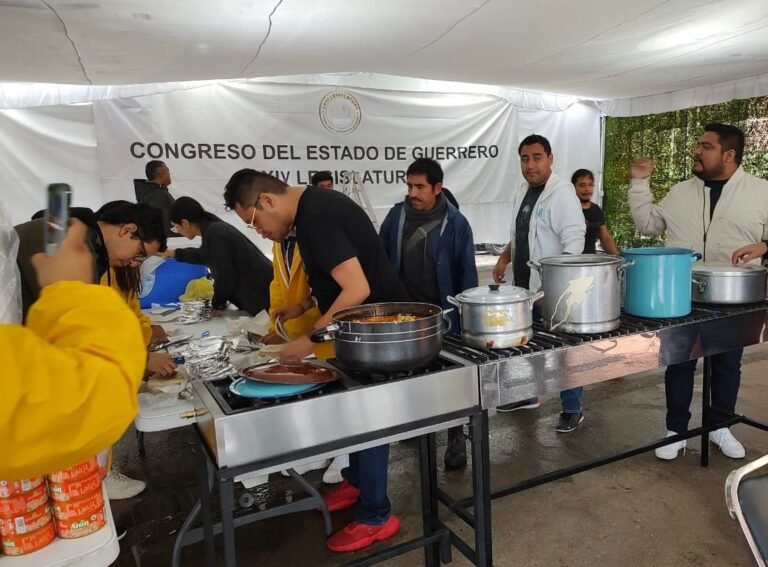 El Congreso apoya con alimentos a damnificados del huracán John