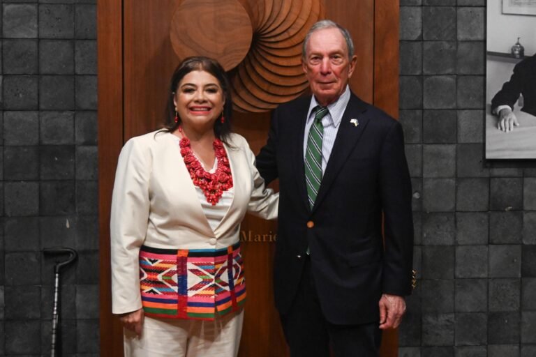 Presentan a alcaldesas y alcaldes de 11 paises UTOPIAS, un programa impulsado por la jefa de Gobierno, Clara Brugada