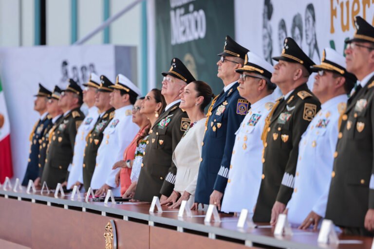 Presidenta Sheinbaum conmemora el 110 aniversario de la Fuerza Aérea Mexicana