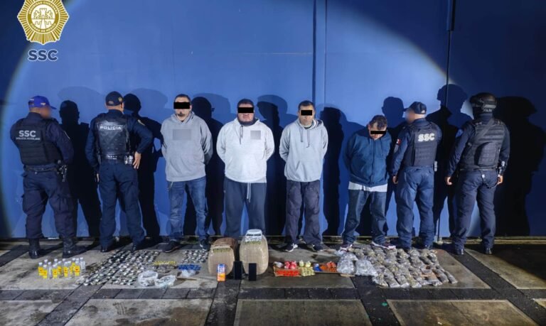 Banda de narcomenudistas cae con 6 kg de mota y 600 envoltorios en calles de la VC