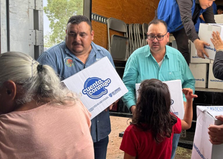 Brinda Estado de Chihuahua más de 800 atenciones en feria de servicios “Cuenta Conmigo” en Buenaventura