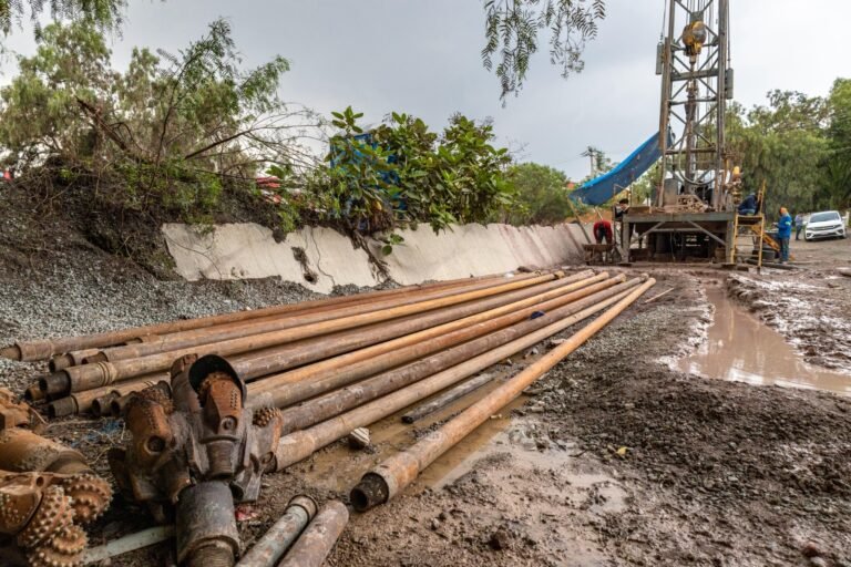 Impiden grupos ajenos a la comunidad la construcción de 7 pozos en Tlalnepantla
