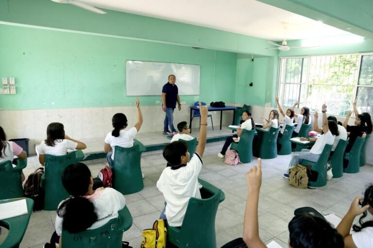 Autorizan suspensión de actividades escolares para este viernes