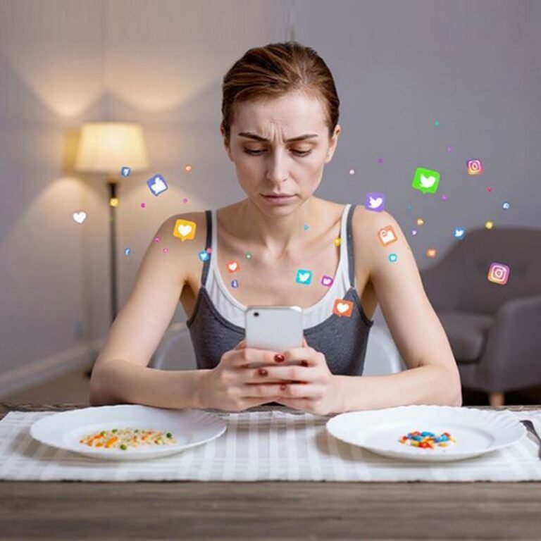 Redes sociales influyen en desarrollo de trastornos de la alimentación