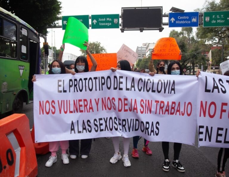 Capricho de ciclovía en Tlalpan pega a bolsillos de sexoservidoras