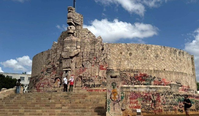 INAH evalúa daños en monumentos de Yucatán tras movilización del 8M