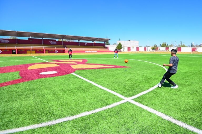 ¡Que ruede el balón! Listas 78 canchas de futbol en deportivos mejorados en el EdoMéx, en el marco del Mundial FIFA 2026