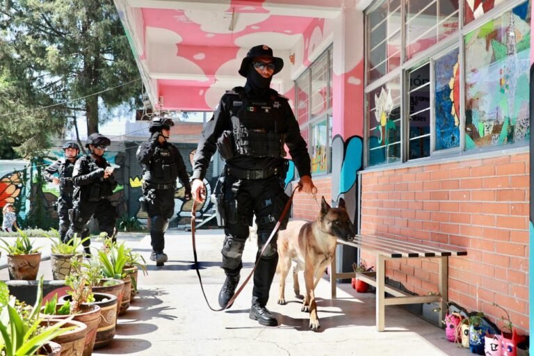 Atizapán fortalece el programa “mochila de paz y prevención” para seguridad de estudiantes