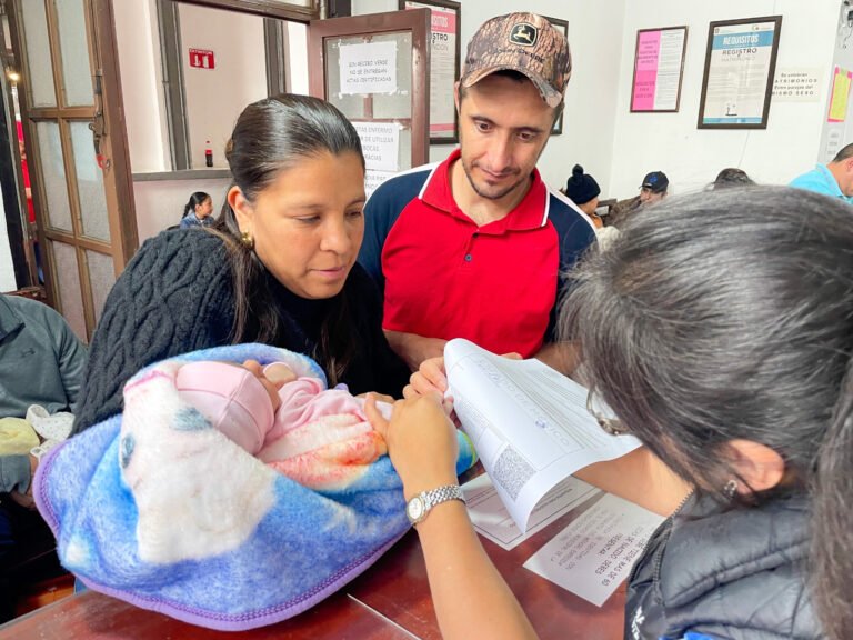 Registran en Edomex a 26 bebés con apellido materno en primer lugar