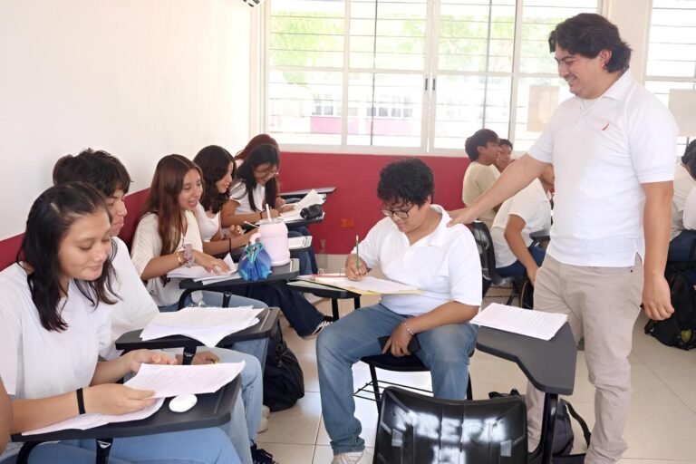 En Yucatán las escuelas entran a cierres de ciclo y graduaciones