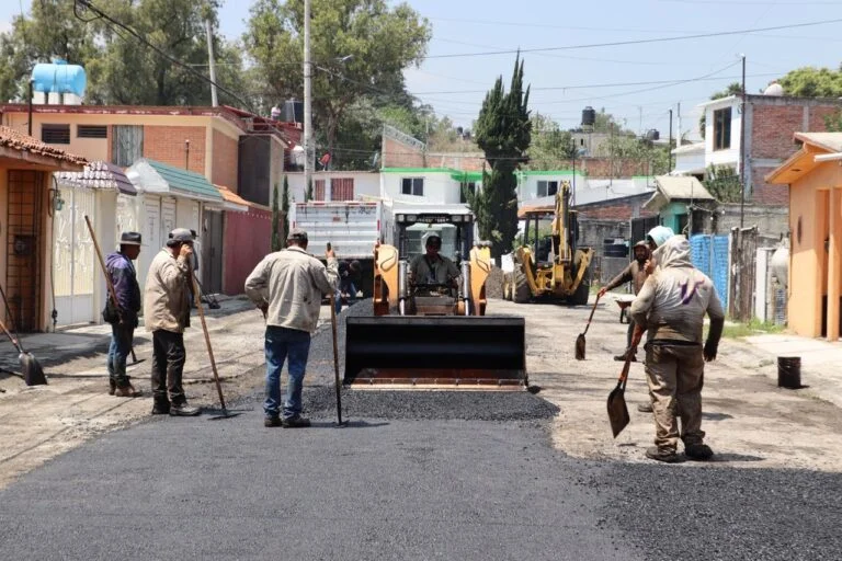Cuautitlán Izcalli fortalece el mantenimiento vial con más de 6 mil toneladas de mezcla asfáltica aplicadas en 2026