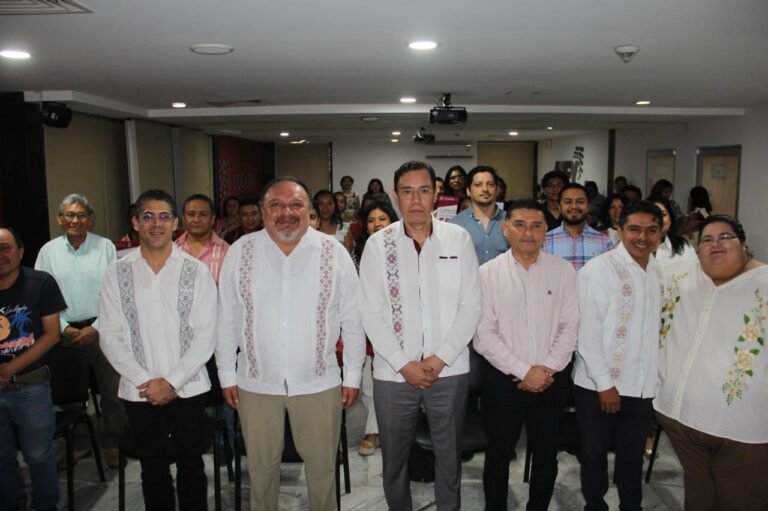 Convocan a jóvenes yucatecos a combatir la desinformación y la IA en el VII Concurso Transparencia en Corto