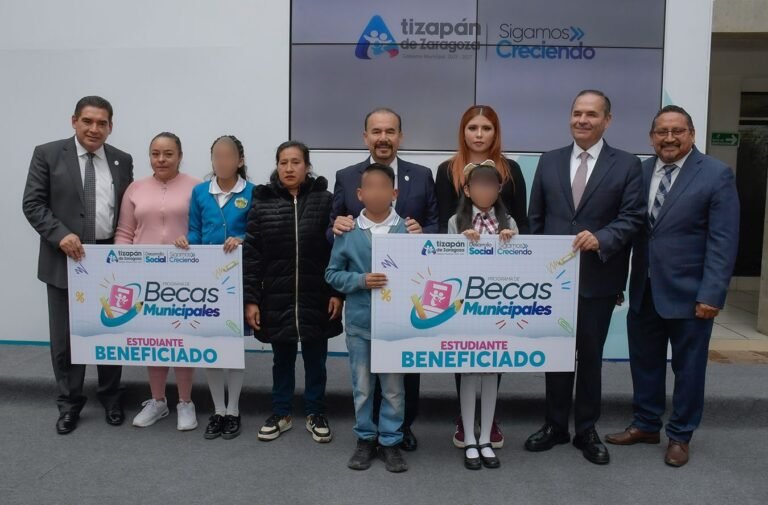 Reconoce Pedro Rodríguez el esfuerzo de más de 17 mil estudiantes con el programa municipal becas 2026