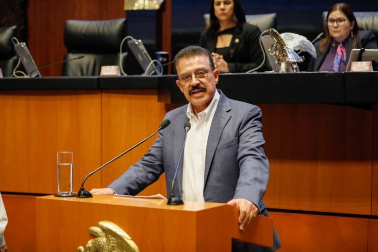 Denuncian a Carlos Lomelí por proselitismo adelantado