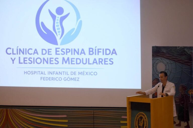 Hospital Infantil de México inaugura clínica especializada para pacientes con espina bífida