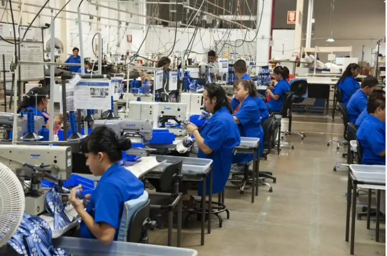 Registran establecimientos con programa IMMEX más de 3.1 millones de personas ocupadas en agosto de 2026
