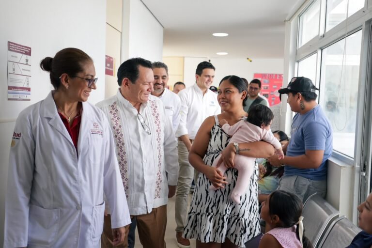 Díaz Mena arranca vacunación de invierno: un millón de dosis gratis en los 106 municipios
